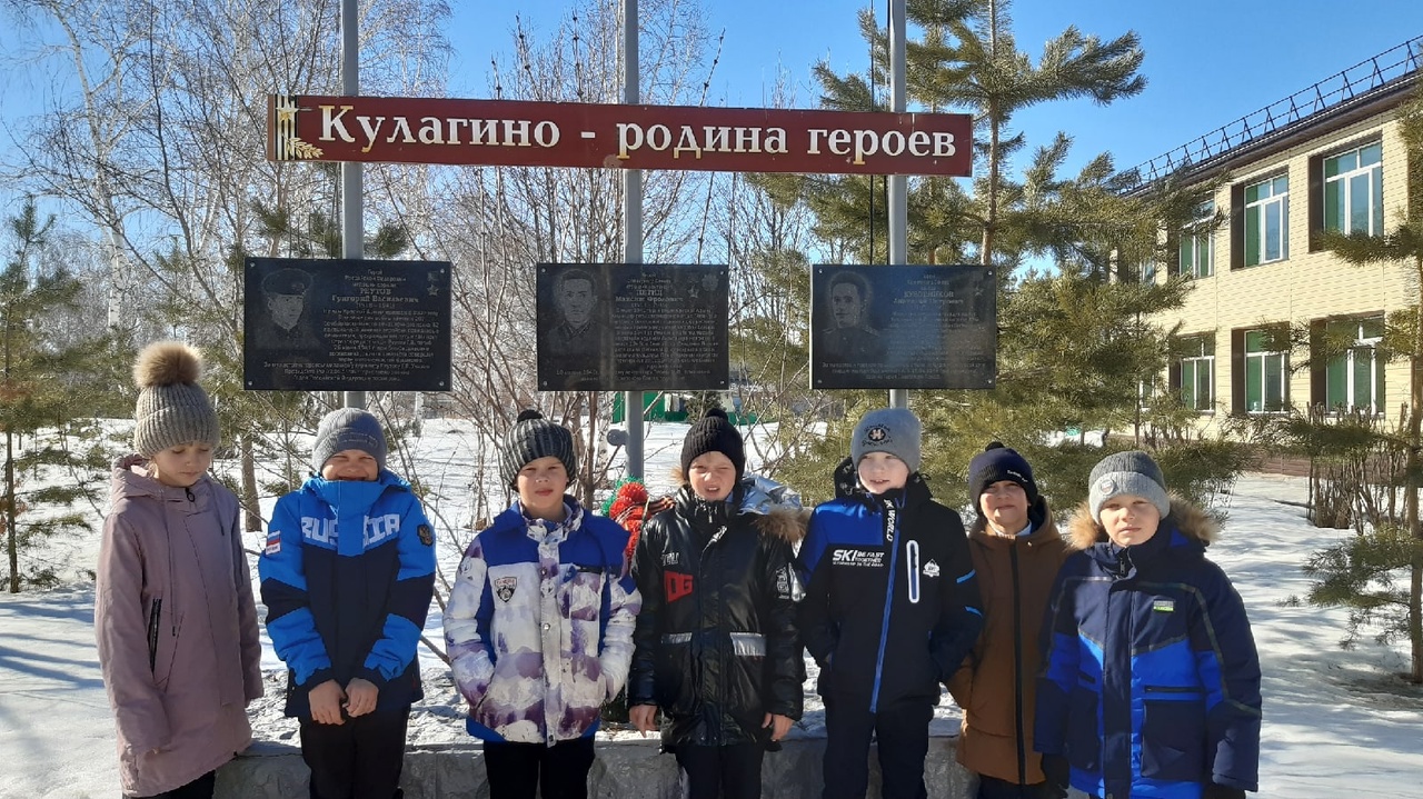 Экскурсия к памятнику славы в нашем селе..